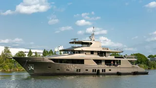 趣味 VALLICELLI Yacht Design Vallicelli Design reveals 80m Simply